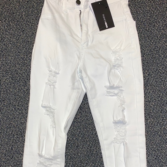 fashion nova hit the freeway jeans